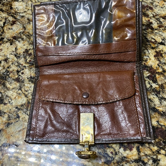 Vintage, authentic Louis Vuitton wallet - Picture 5 of 12